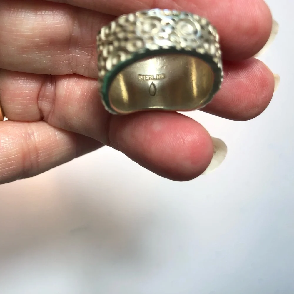 Double Stone Blue Topaz Wide Hammered Band Sterling Silver Ring sz 7 Cocktail